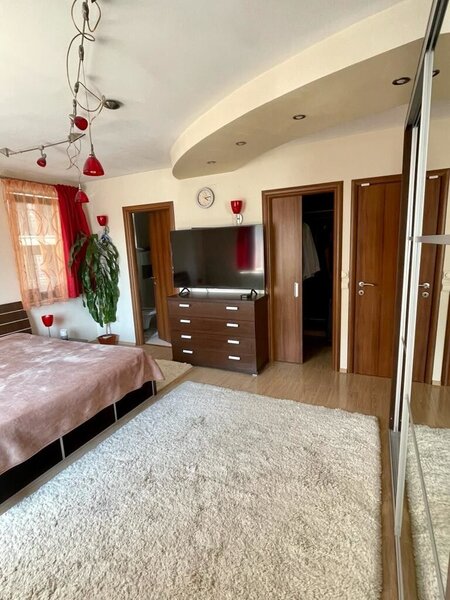 Titan  duplex complet mobilat si utilat